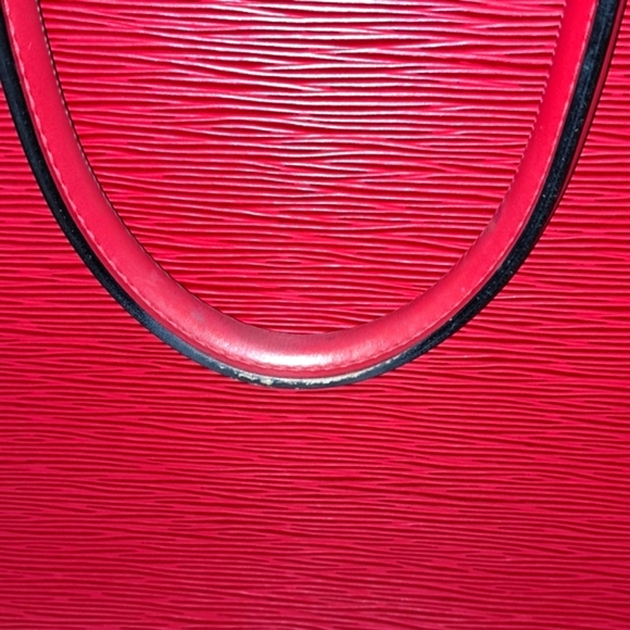 Louis Vuitton Riviera Red EPI tote Authentic - Picture 5 of 16